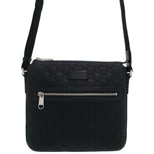 GUCCI Signature Guccissima Leather Messenger Crossbody Bag Black
